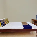 Spot On 92434 Puri Kasih Guest House Syariah