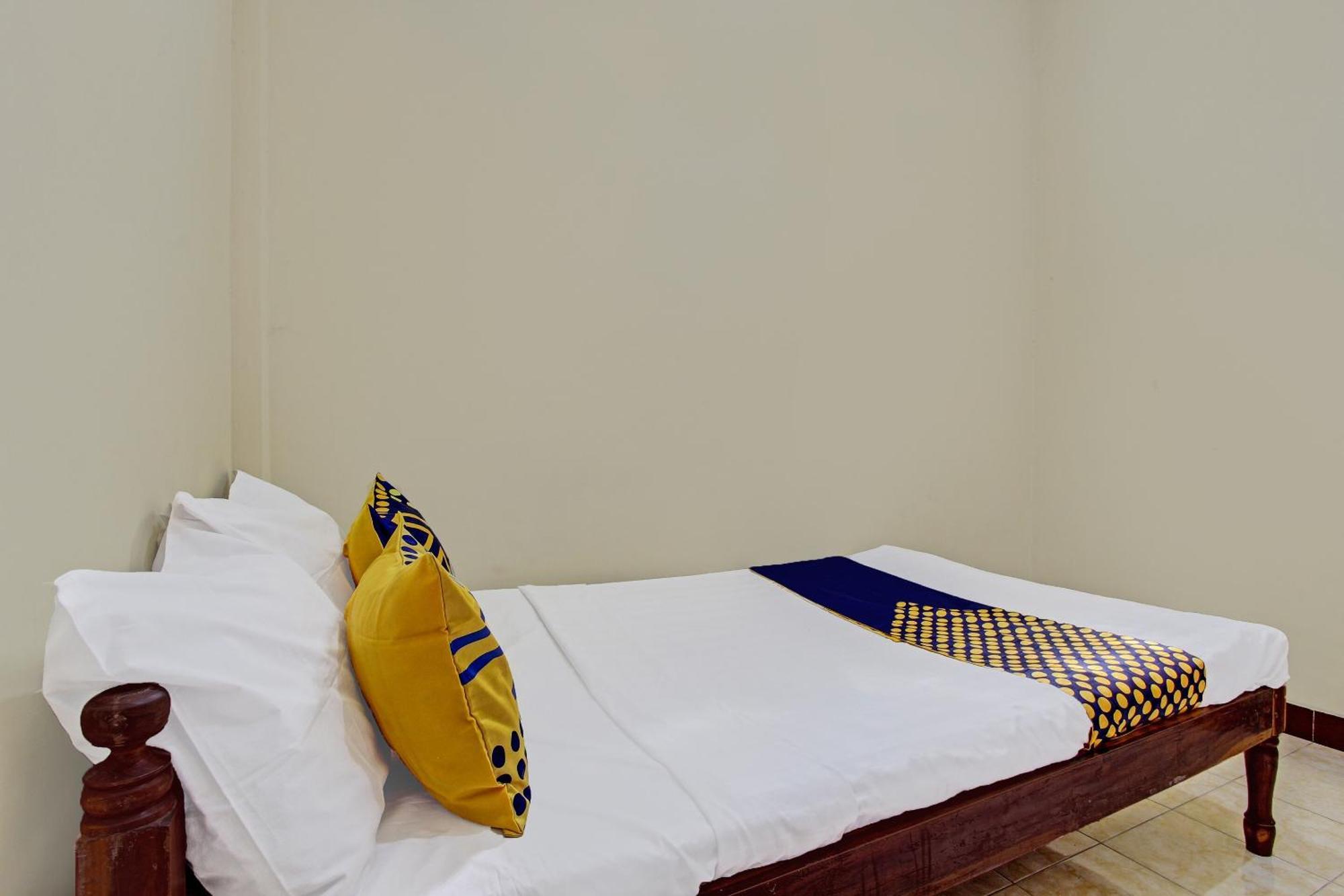 Spot On 92434 Puri Kasih Syariah Hotel Surakarta (Solo)